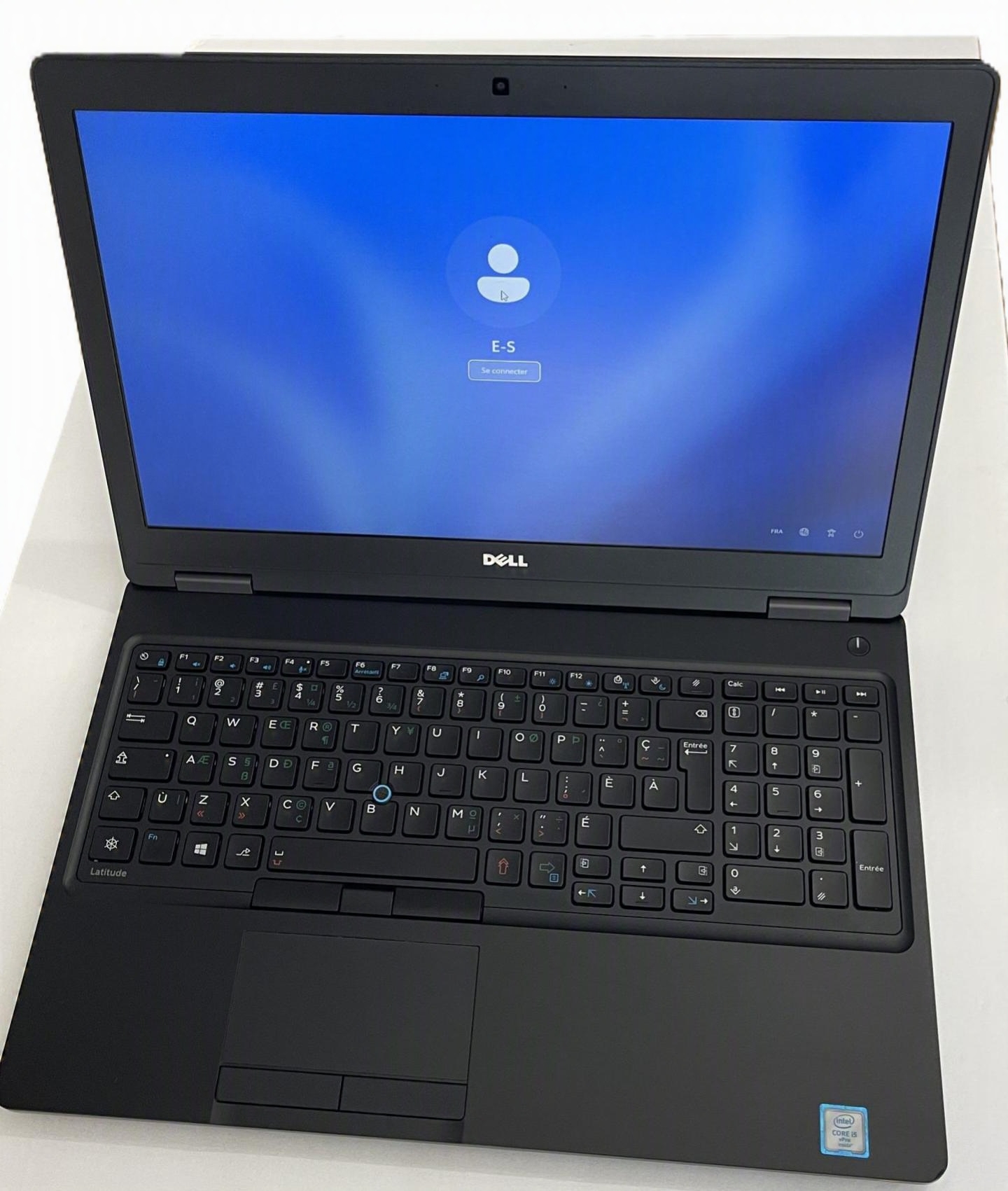 DELL Lattitude 5580, Intel i5-6300U 2.4GHz, 8Go 256Go – Image 2